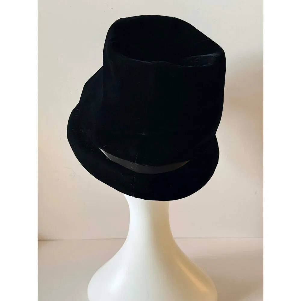 1950s Christian Dior Chapeaux Vintage Hat – Black Velvet Ribbon Trim Bucket Hat